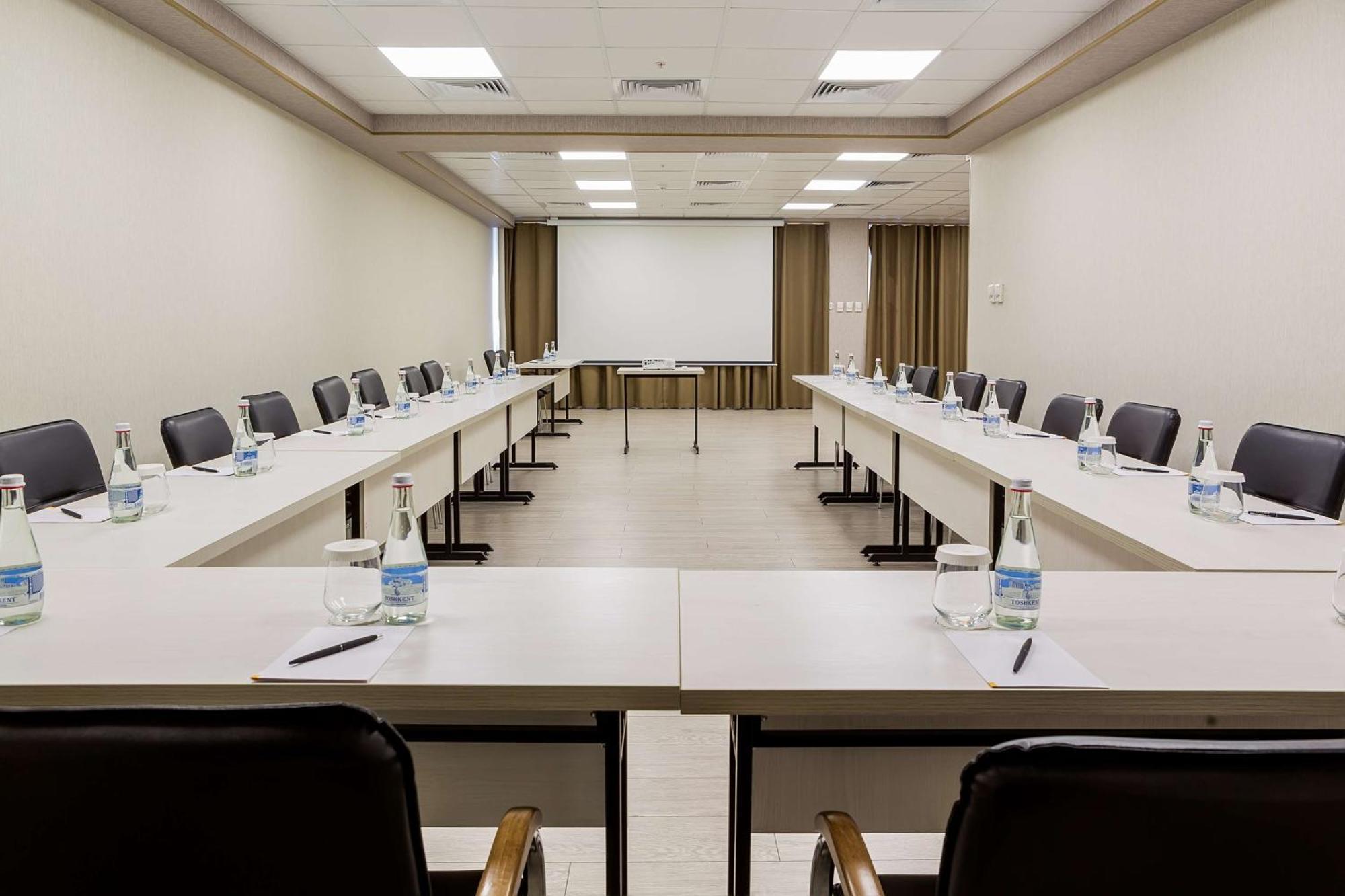 Panarams Tashkent Hotel, A Member Of Radisson Individuals 외부 사진
