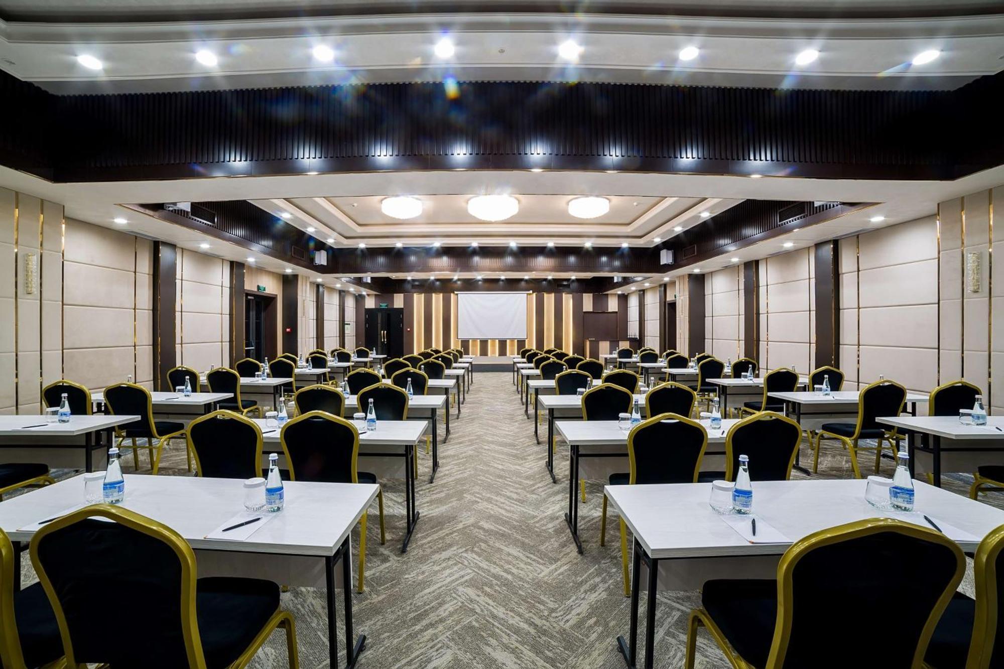 Panarams Tashkent Hotel, A Member Of Radisson Individuals 외부 사진