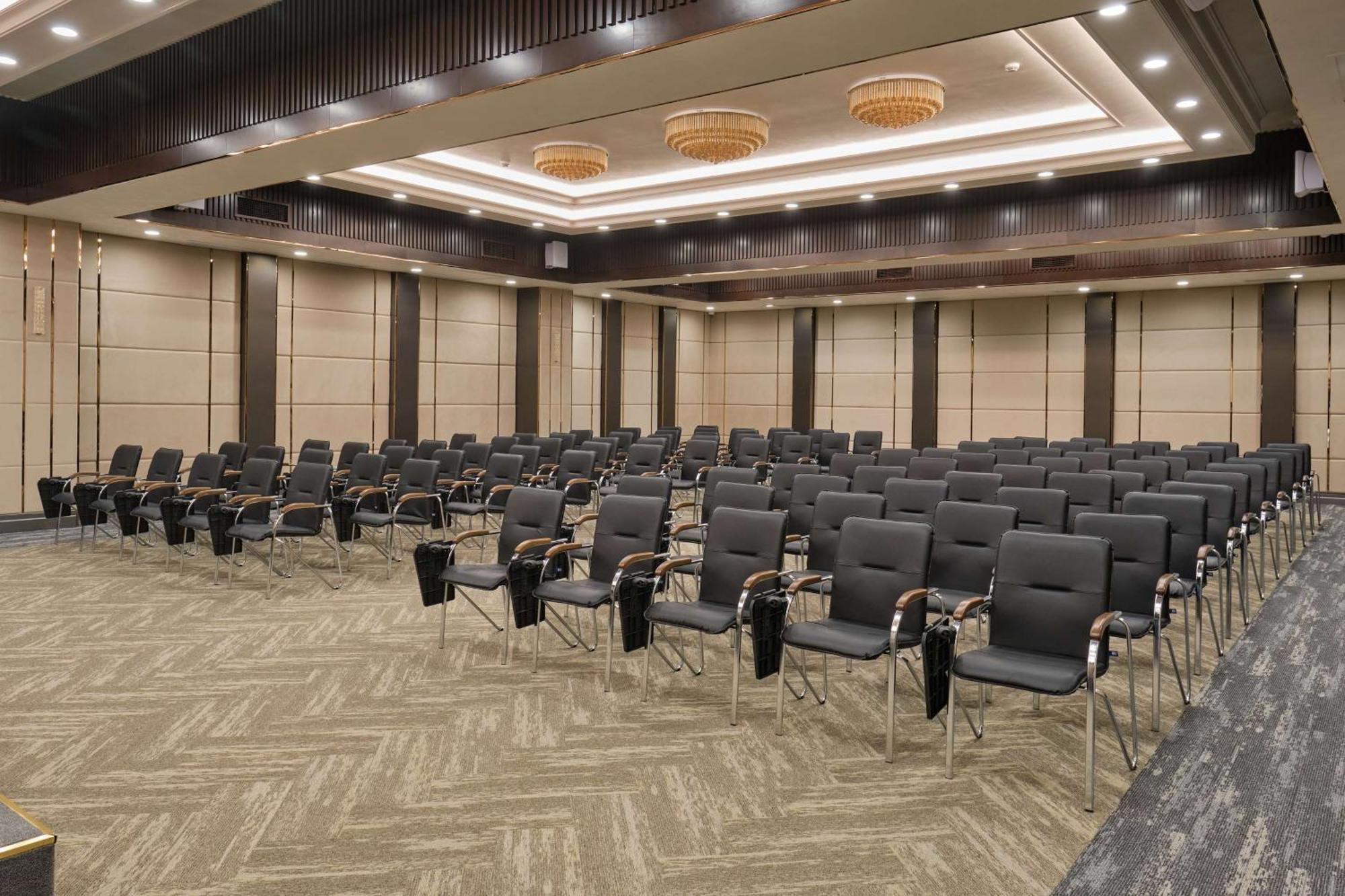 Panarams Tashkent Hotel, A Member Of Radisson Individuals 외부 사진