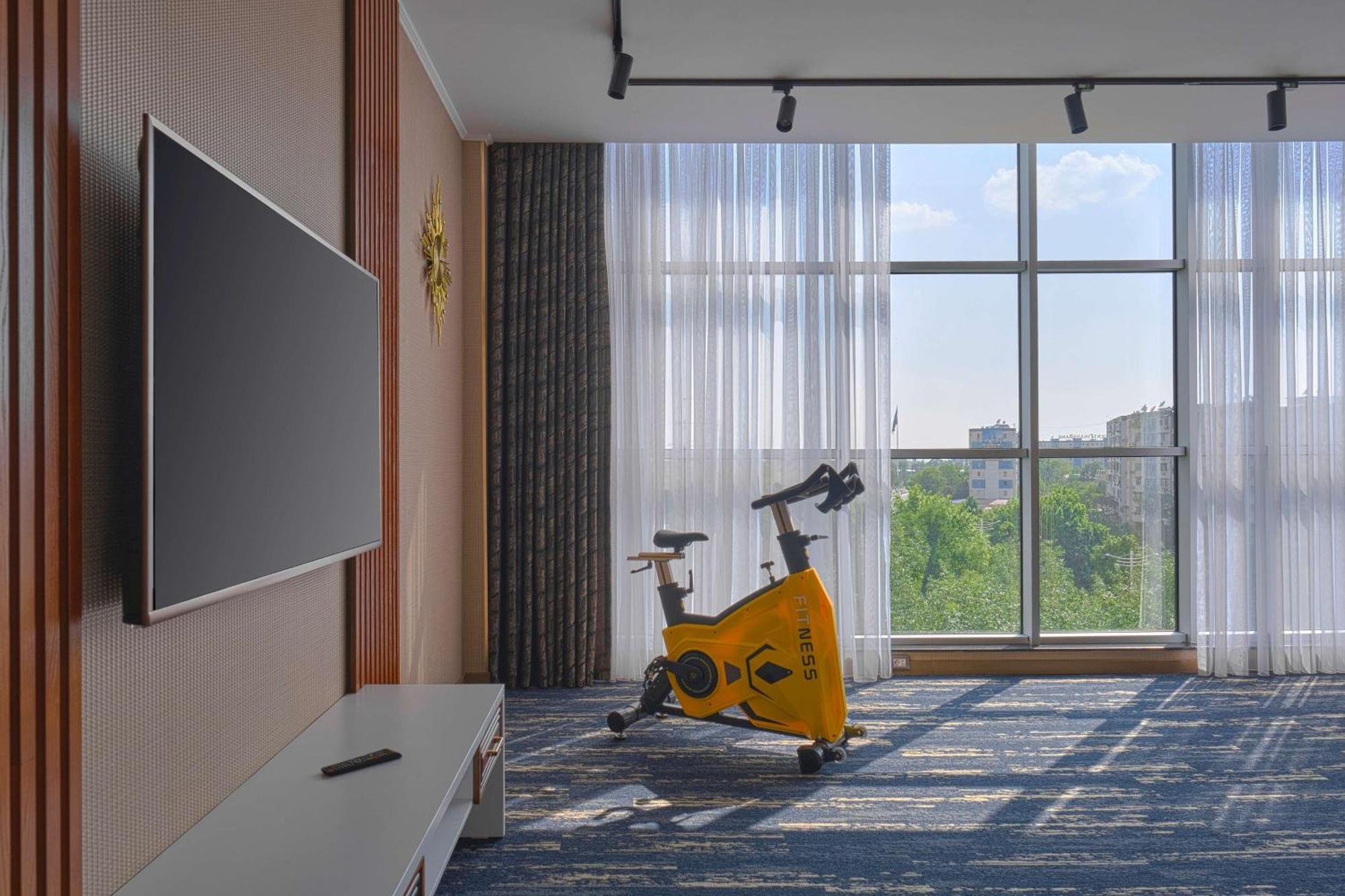 Panarams Tashkent Hotel, A Member Of Radisson Individuals 외부 사진