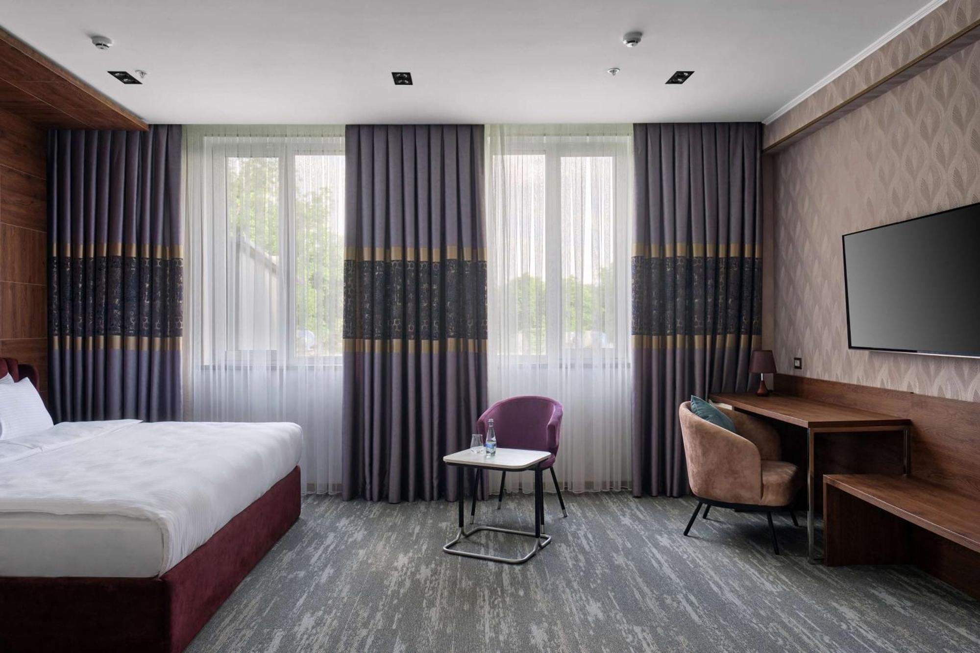 Panarams Tashkent Hotel, A Member Of Radisson Individuals 외부 사진